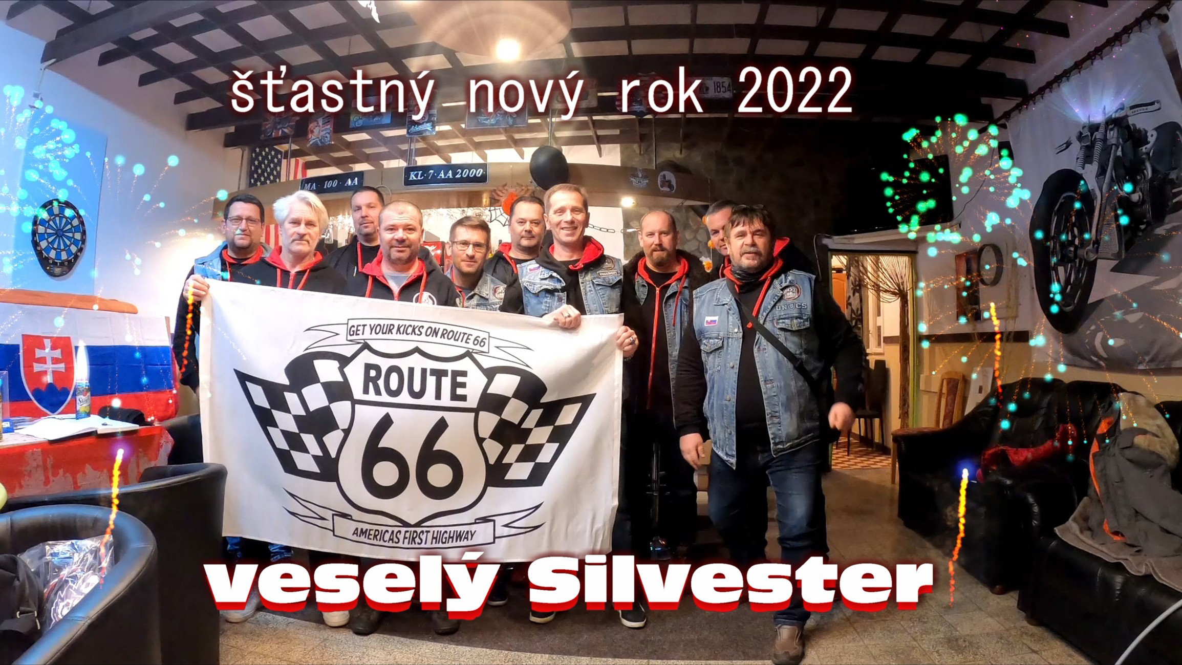 Raccoons šťastný nový rok 2022.Movie_Snímek